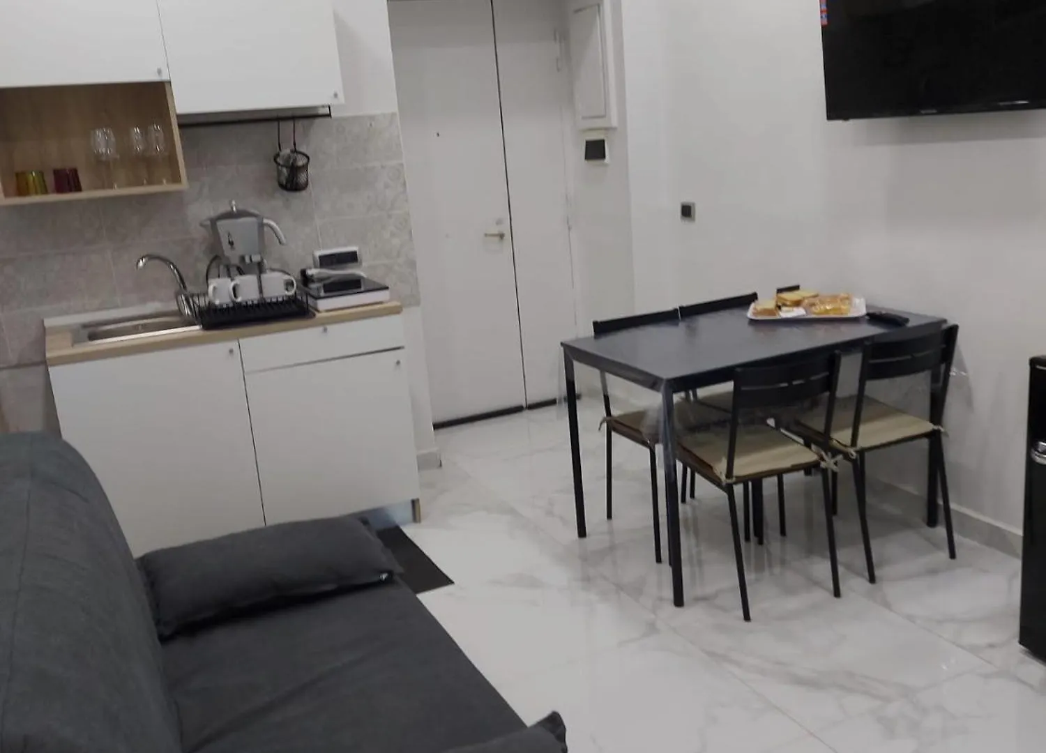 Syria House Apartment Naples Italy
